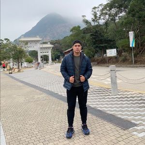 Meet your Posher, Roland